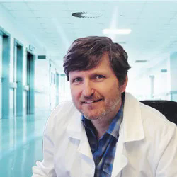 MUDr. Lukáš Galek v prostředí ortopedického pracoviště